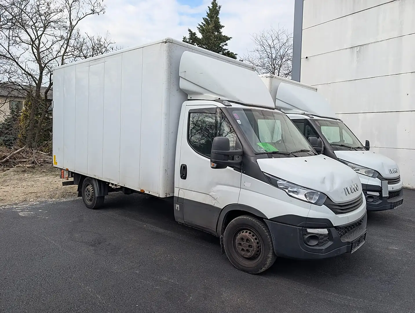 Iveco Daily 35S16 Kofferaufbau Ladebordwand, KLIMA,  ... Weiß - 2