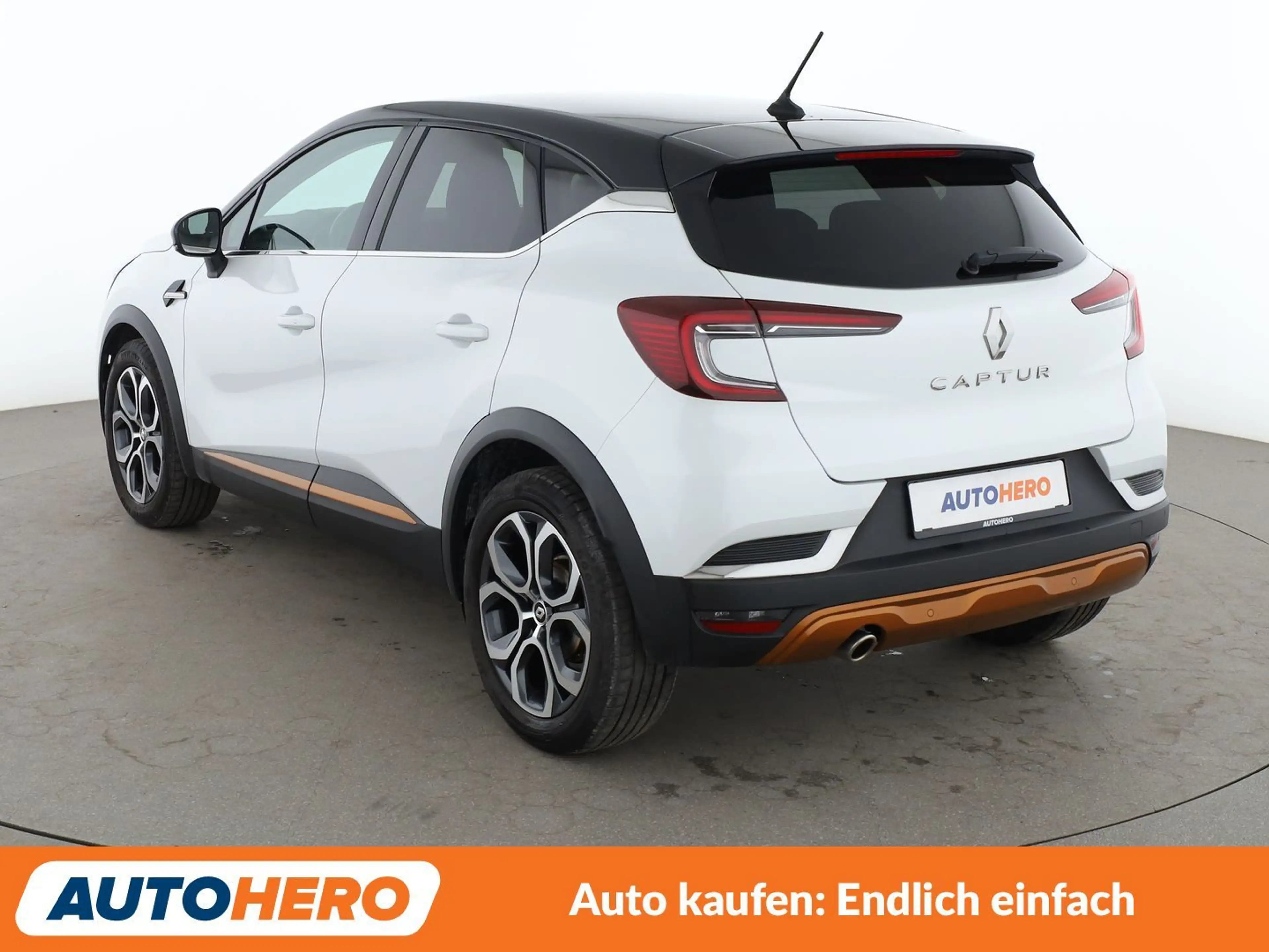 Renault Captur 1.3 TCe Intens*LED*ACC*SPUR*PDC*SHZ*KLIMA* — photo 4