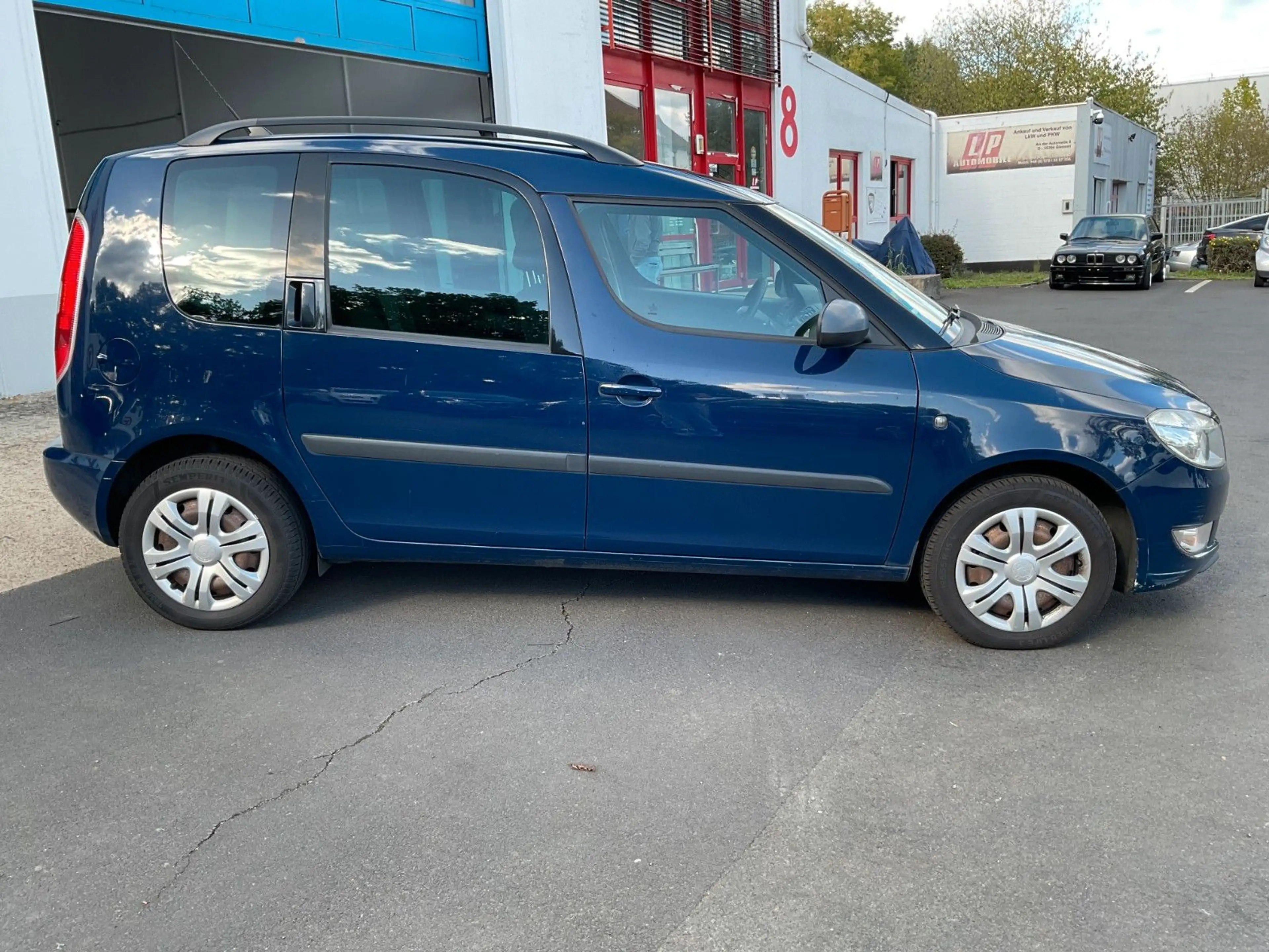 Skoda Roomster 1.2 TSI Automatik Klima AHK PDC Xenon — photo 4