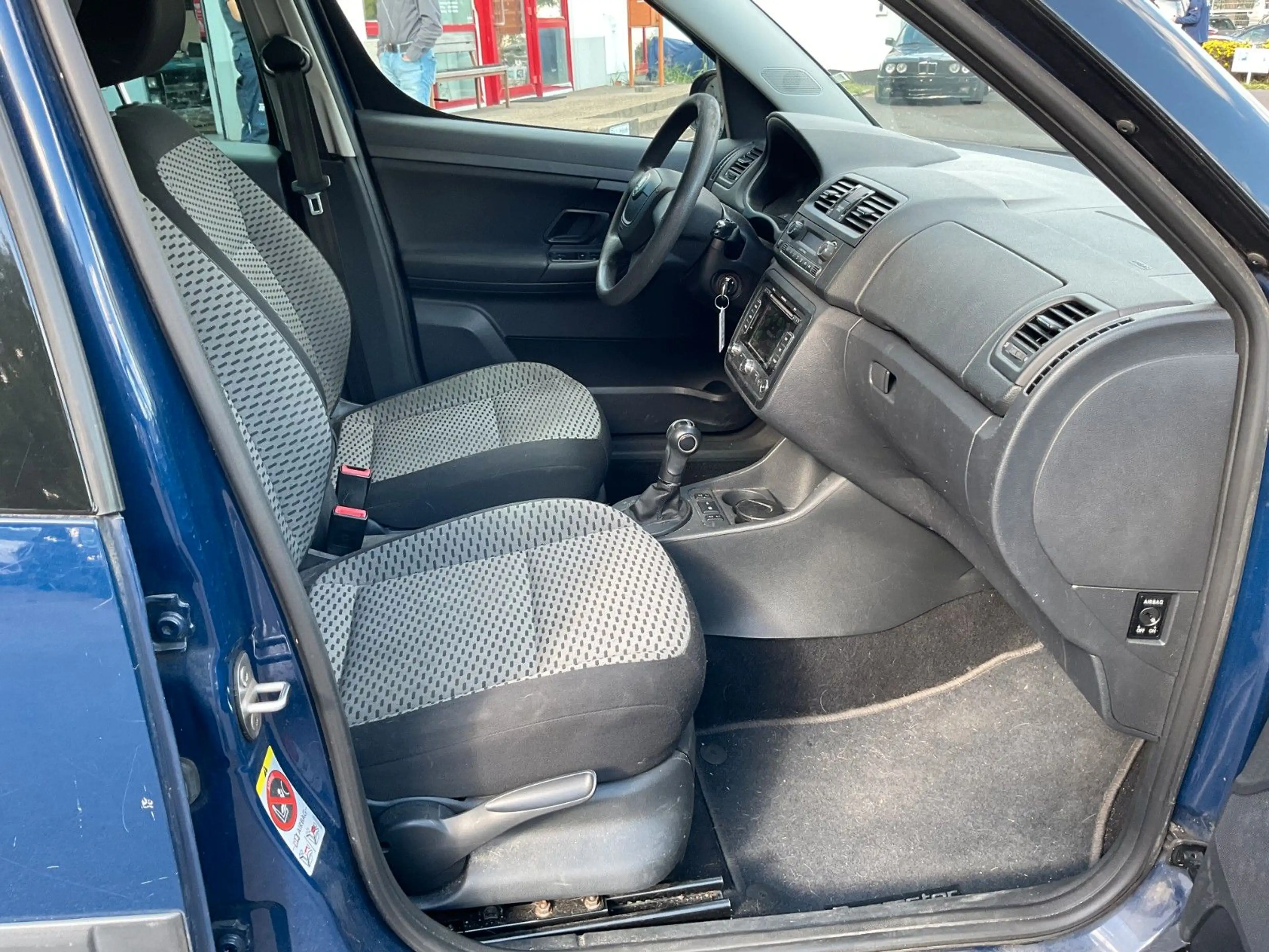 Skoda Roomster 1.2 TSI Automatik Klima AHK PDC Xenon — photo 9