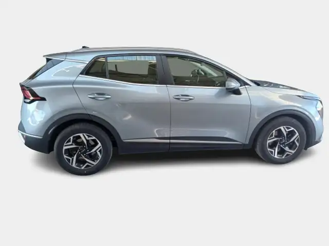 Kia Sportage view 3