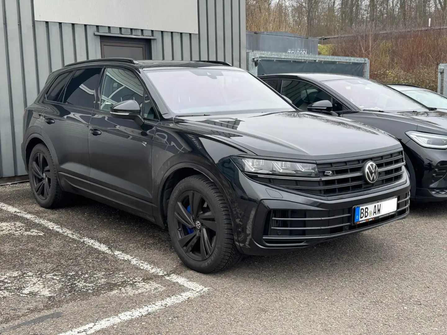 Volkswagen Touareg R  3.0TSI eHybrid 340 kW 4M Schwarz - 1