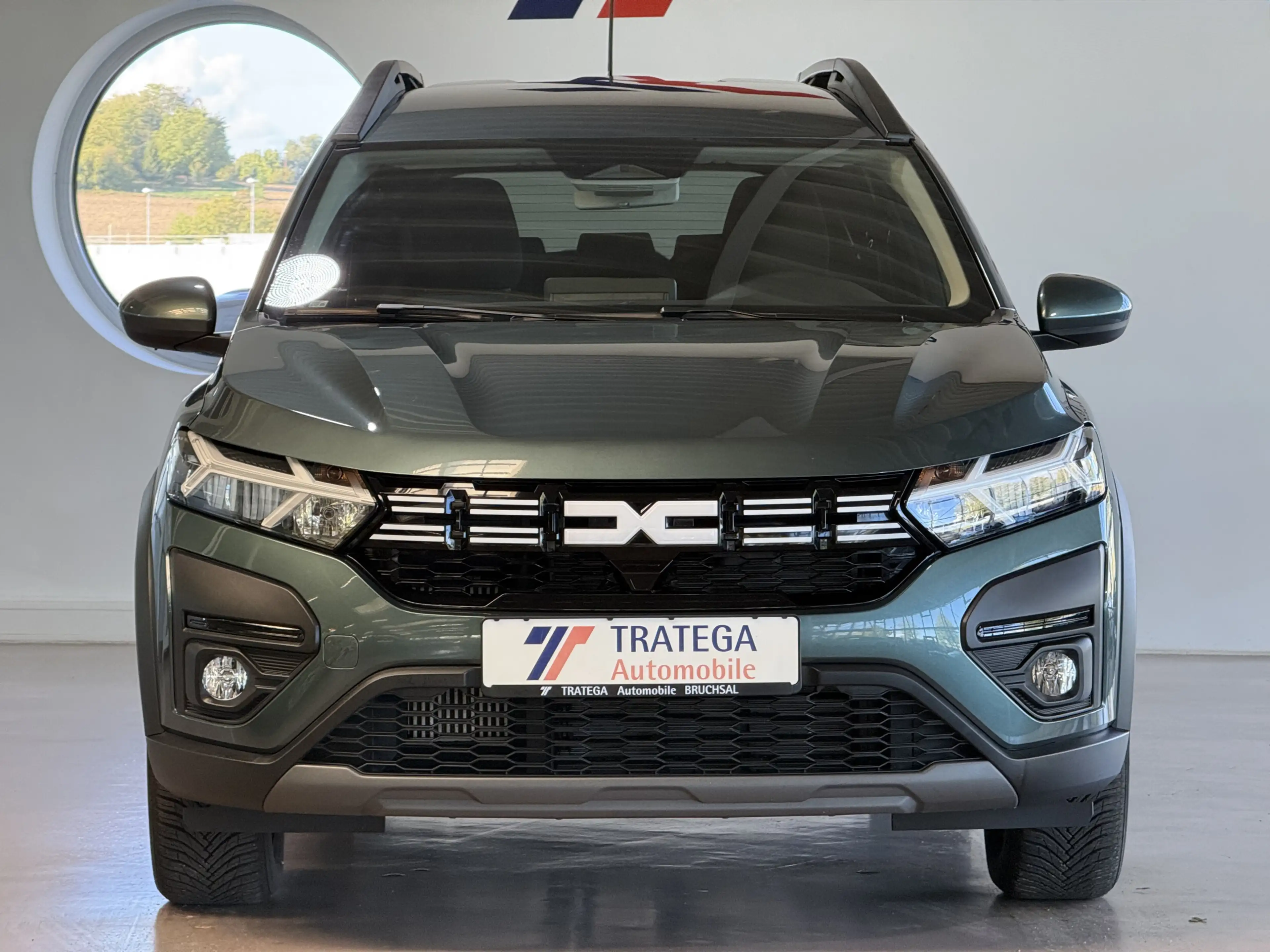 Dacia Jogger Eco-G 100 Expression 7-Sitzer Navi SH — photo 2