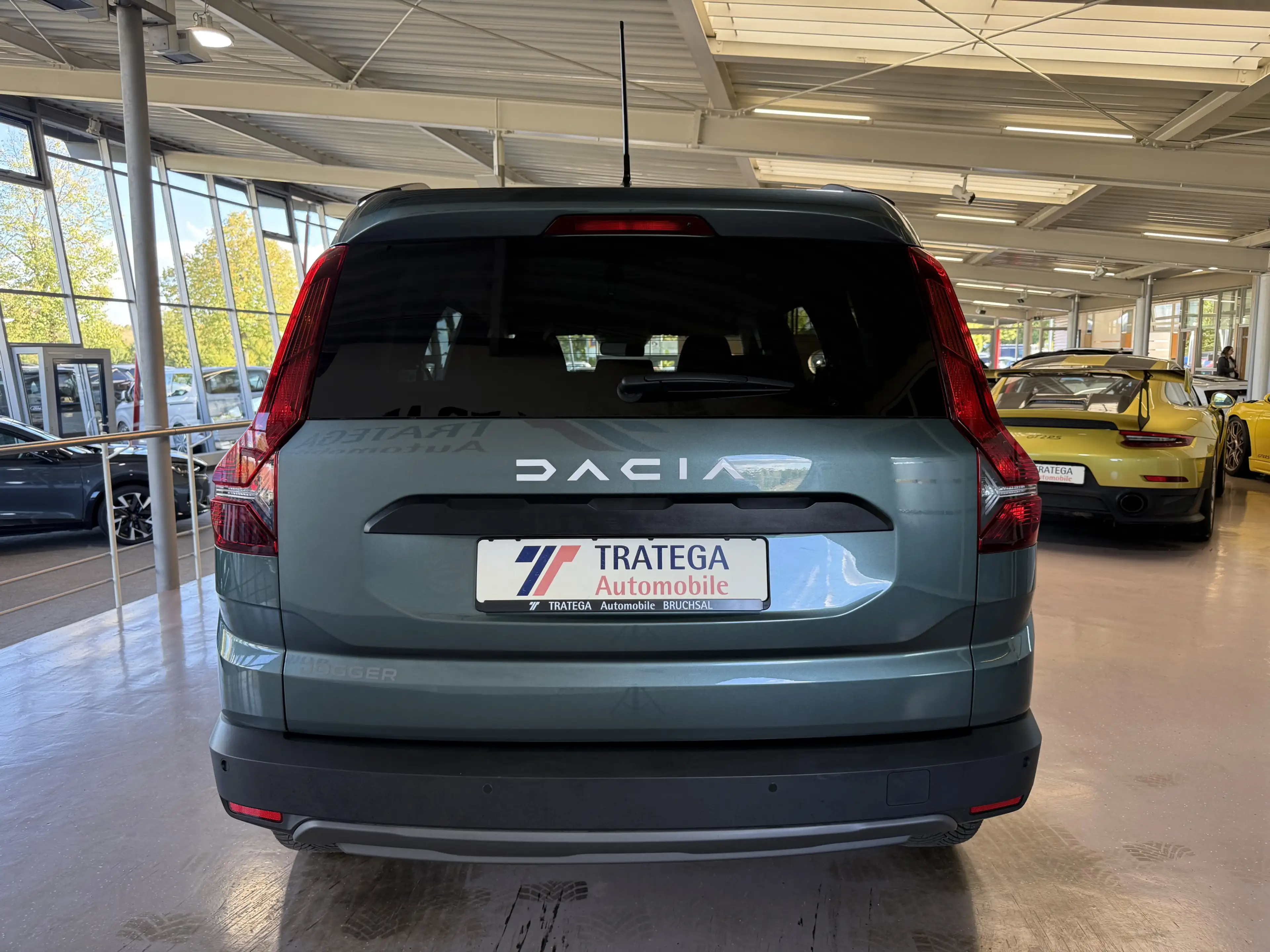 Dacia Jogger Eco-G 100 Expression 7-Sitzer Navi SH — photo 7