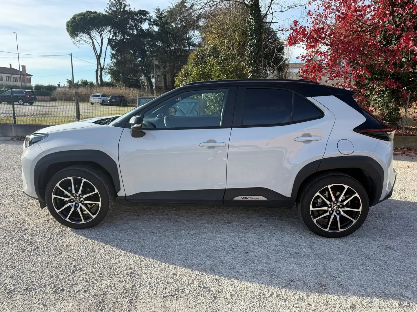 Toyota Yaris Cross Yaris Cross 1.5 Hybrid 130 CV 5p.E-CVT GR SPORT Fehér - 2