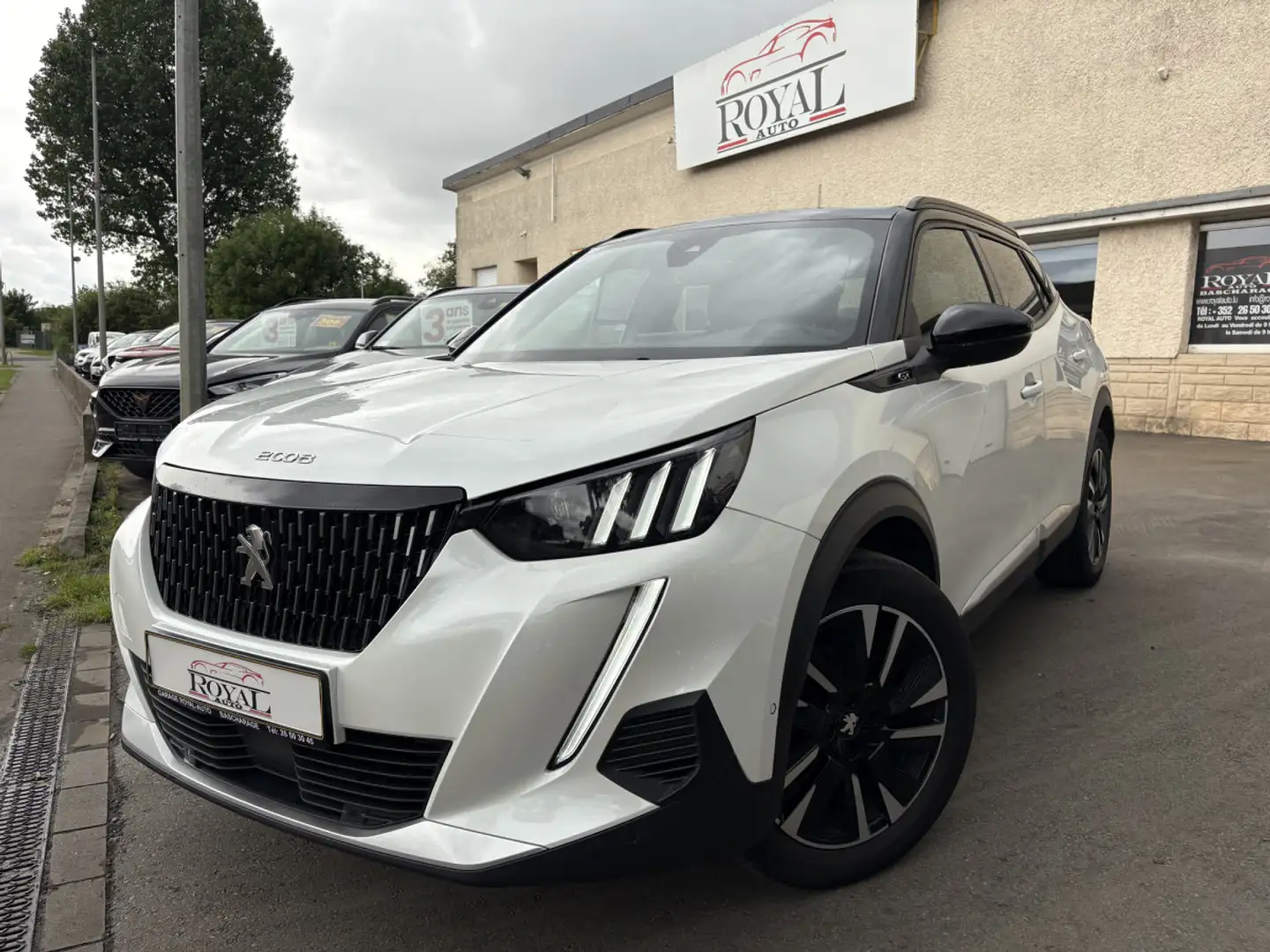 Peugeot 2008 1.5 HDI 130 GT EAT8 * GARANTIE 36 MOIS * Blanc - 1