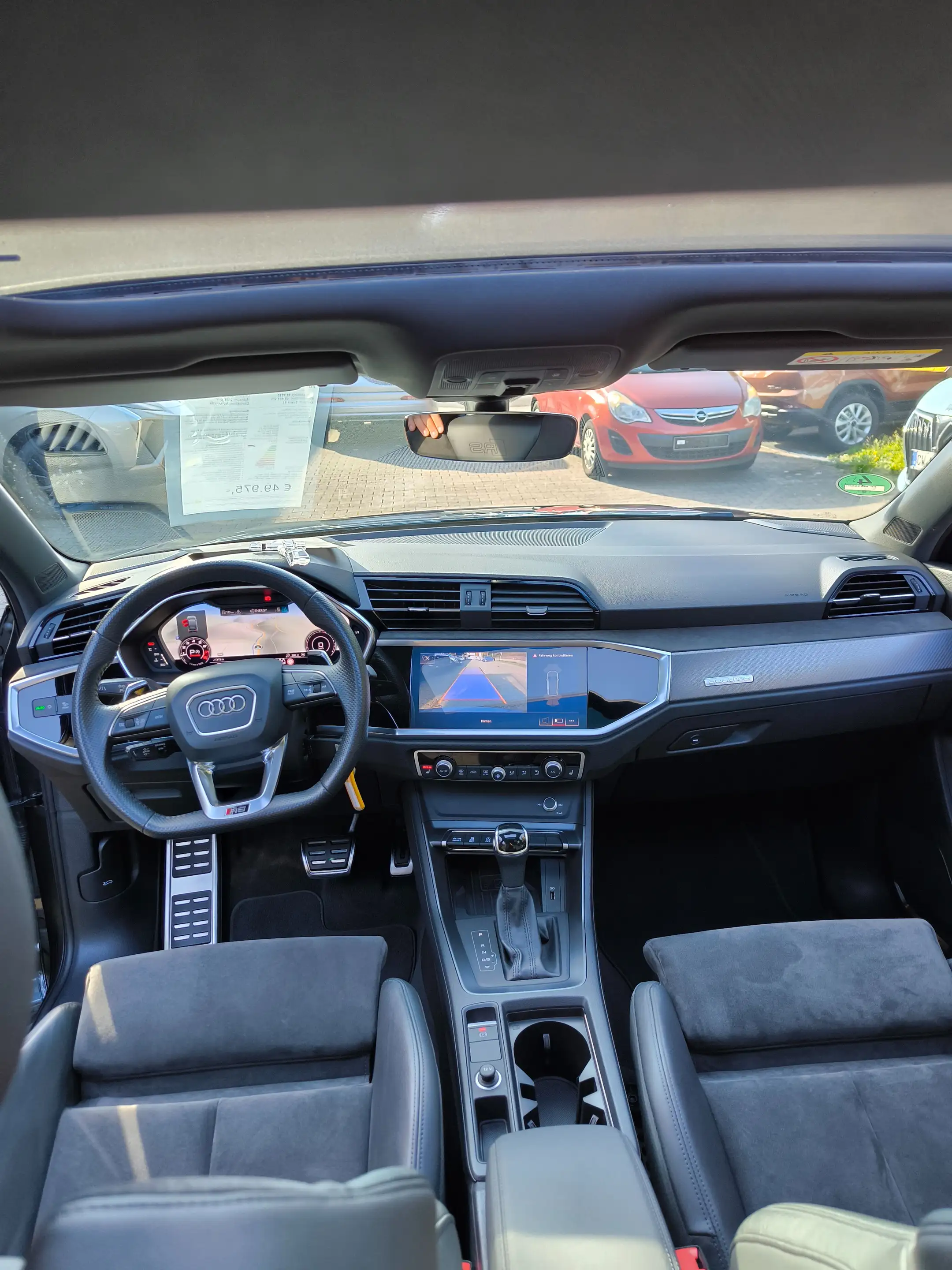 Audi RS Q3 2.5 TFSI quattro super Zustand ,TÜV Service Neu — photo 12