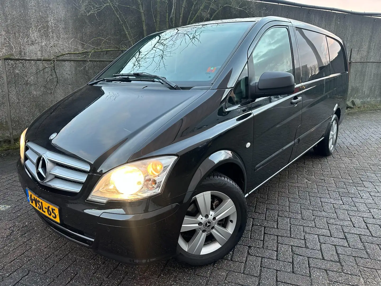 Mercedes-Benz Vito Vito XL. AUTOMAAT. DUBB. CABINE. 5 PERS. AIRCO. CR Zwart - 2