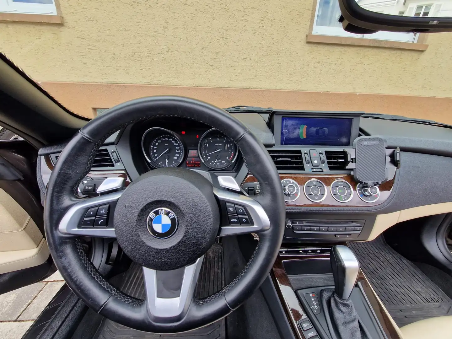 BMW Z4 Z4 sDrive23i Aut. Коричневий - 2