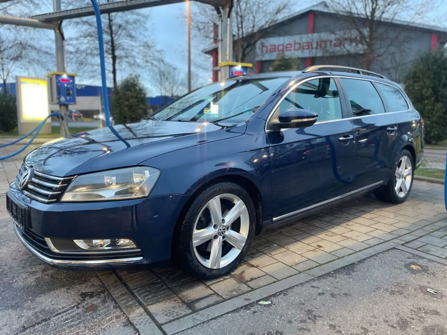 Volkswagen Passat 2.0 TSI Variant Comfortline 211PS Bleu - 1