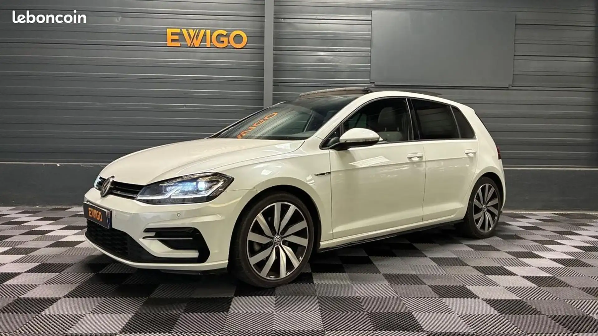 Volkswagen Golf 7 1.5 TSI 150 R-LINE DSG BVA Weiß - 1