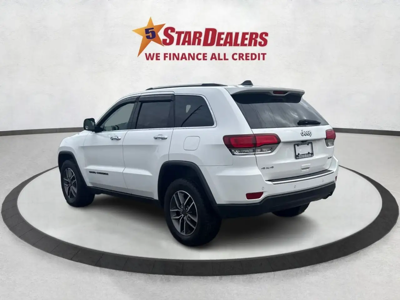 Jeep Grand Cherokee снимка Jeep Grand Cherokee