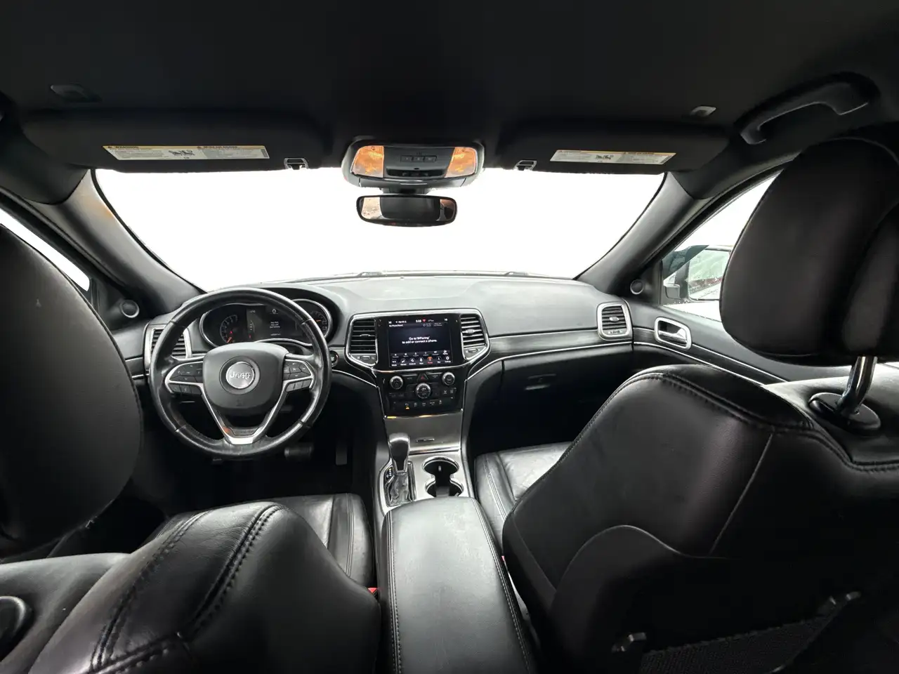 Jeep Grand Cherokee снимка Jeep Grand Cherokee