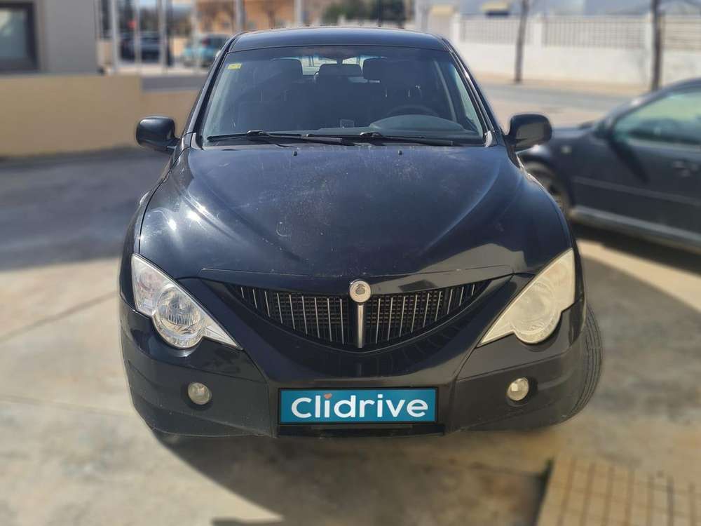 SsangYong Actyon 200Xdi 4x4 - foto 1