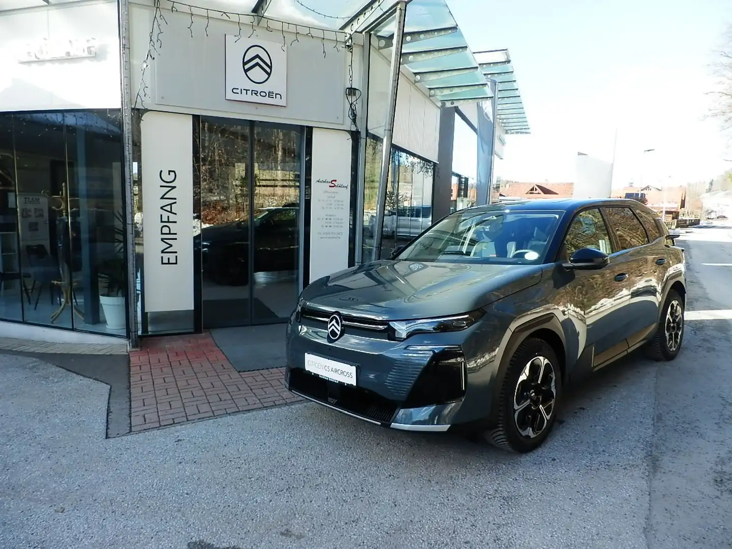 Citroen C5 Aircross Elektro 210 Standard Range MAX Neues Modell Grün - 1