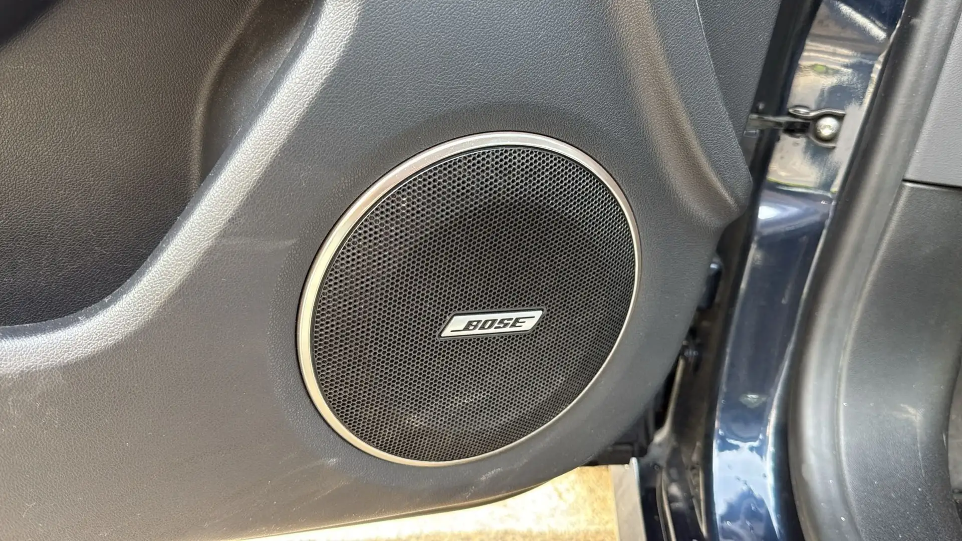 Renault Latitude Latitude 3.0dCi V6 Initiale Aut. Initiale plava - 2