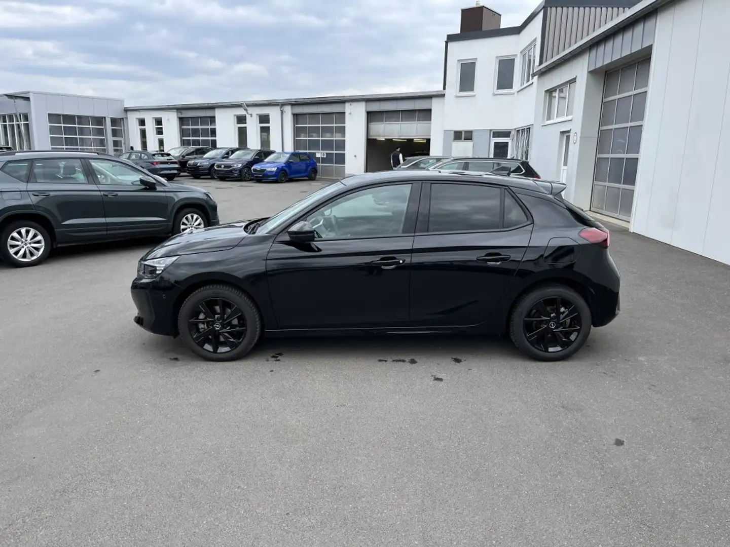 Opel Corsa 1.2 Turbo GS-Line 100€ m. 20% Anzahlung Panorama Schwarz - 2