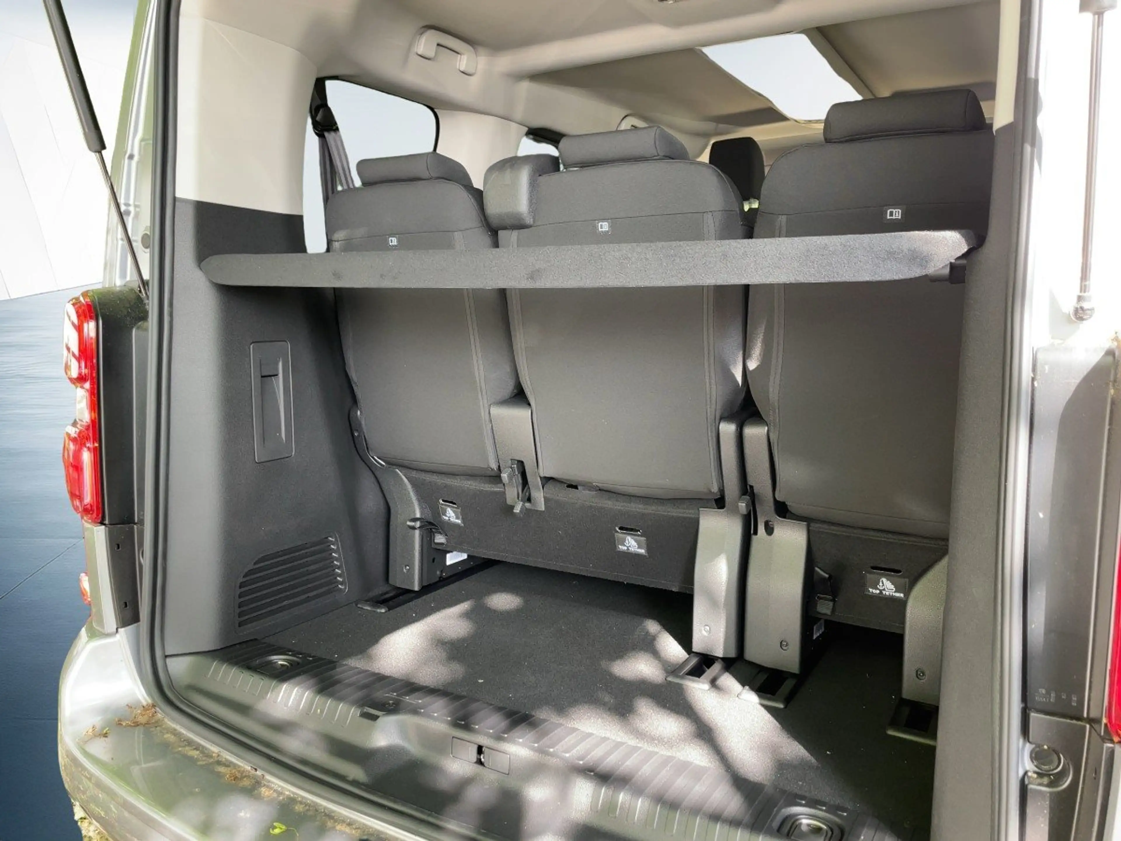 Opel Zafira Life 2.2 Diesel (L2) Edition ACC+AHK+LM — photo 8