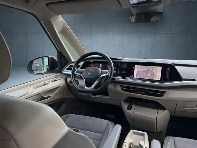 Volkswagen Multivan view 19