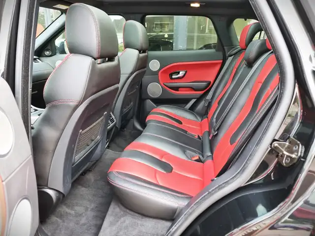Land Rover Range Rover Evoque view 25