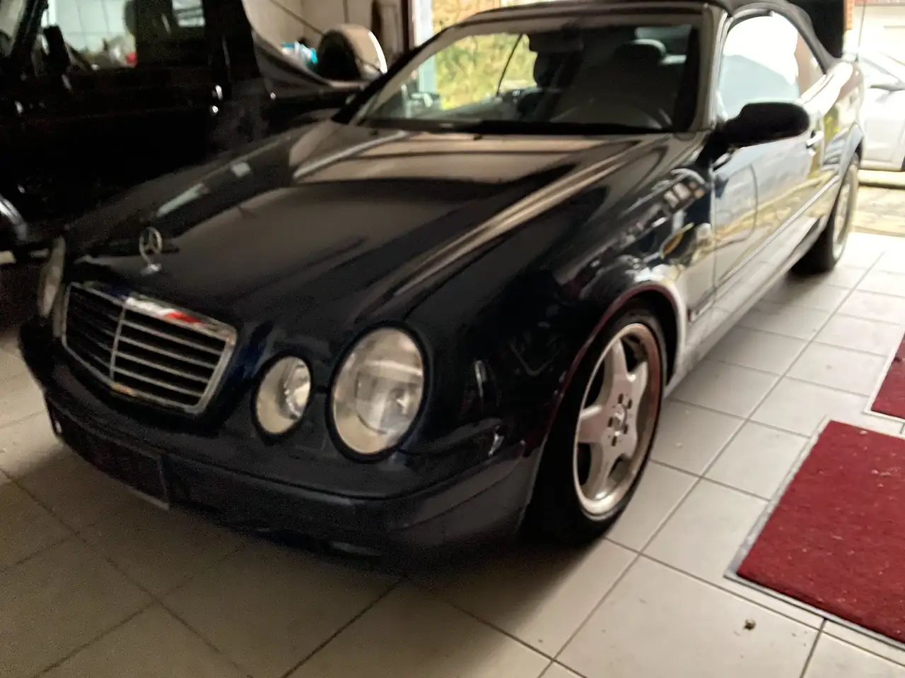 Mercedes-Benz CLK 230