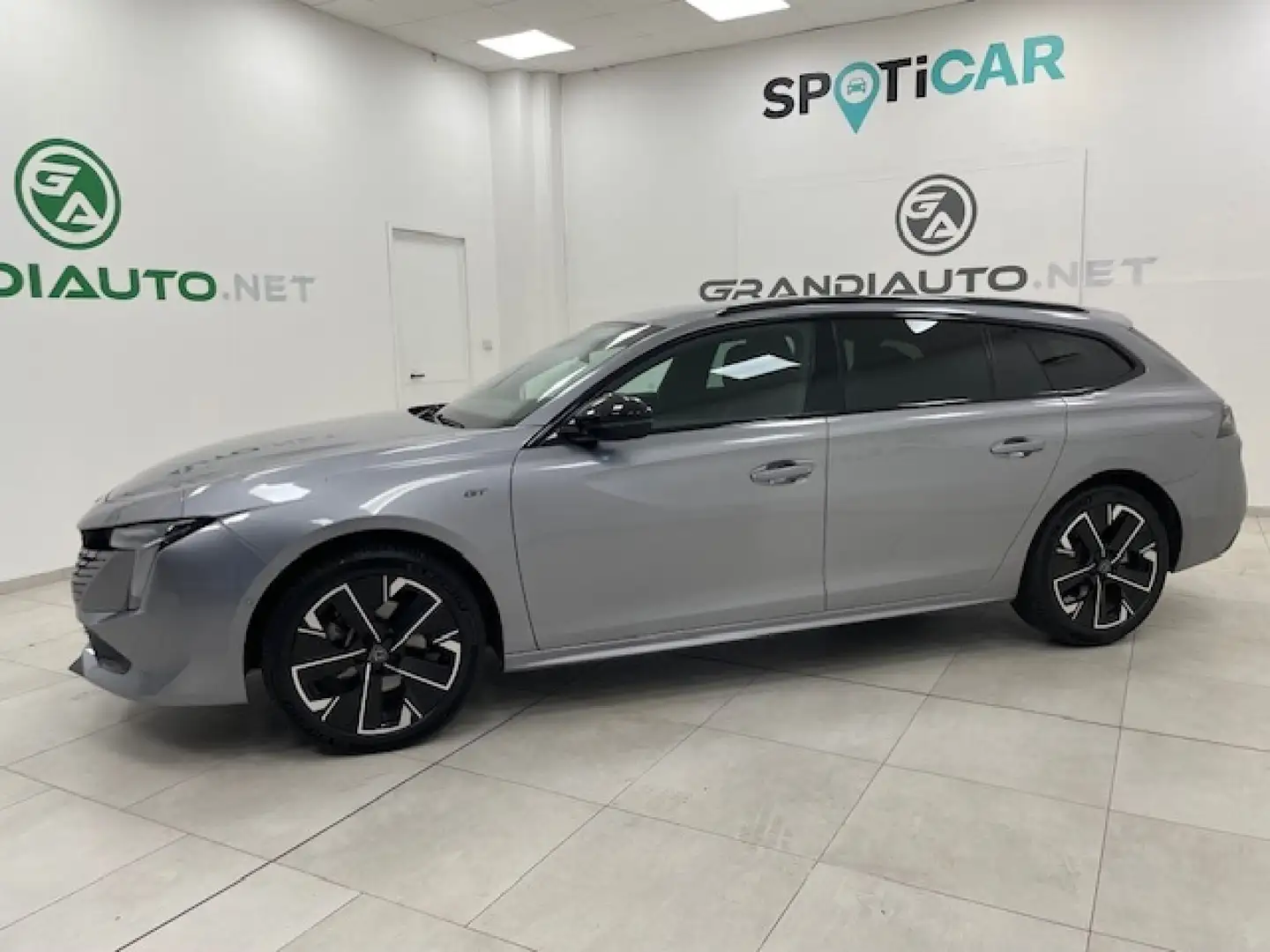 Peugeot 508 II 2023 SW -  SW 1.5 bluehdi GT s&s 130cv eat8 Zilver - 2