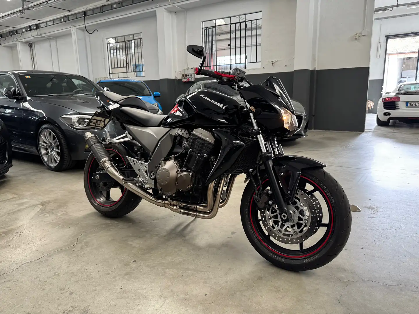 Kawasaki Z 750 81kw scarico/manutenzioni Černá - 2