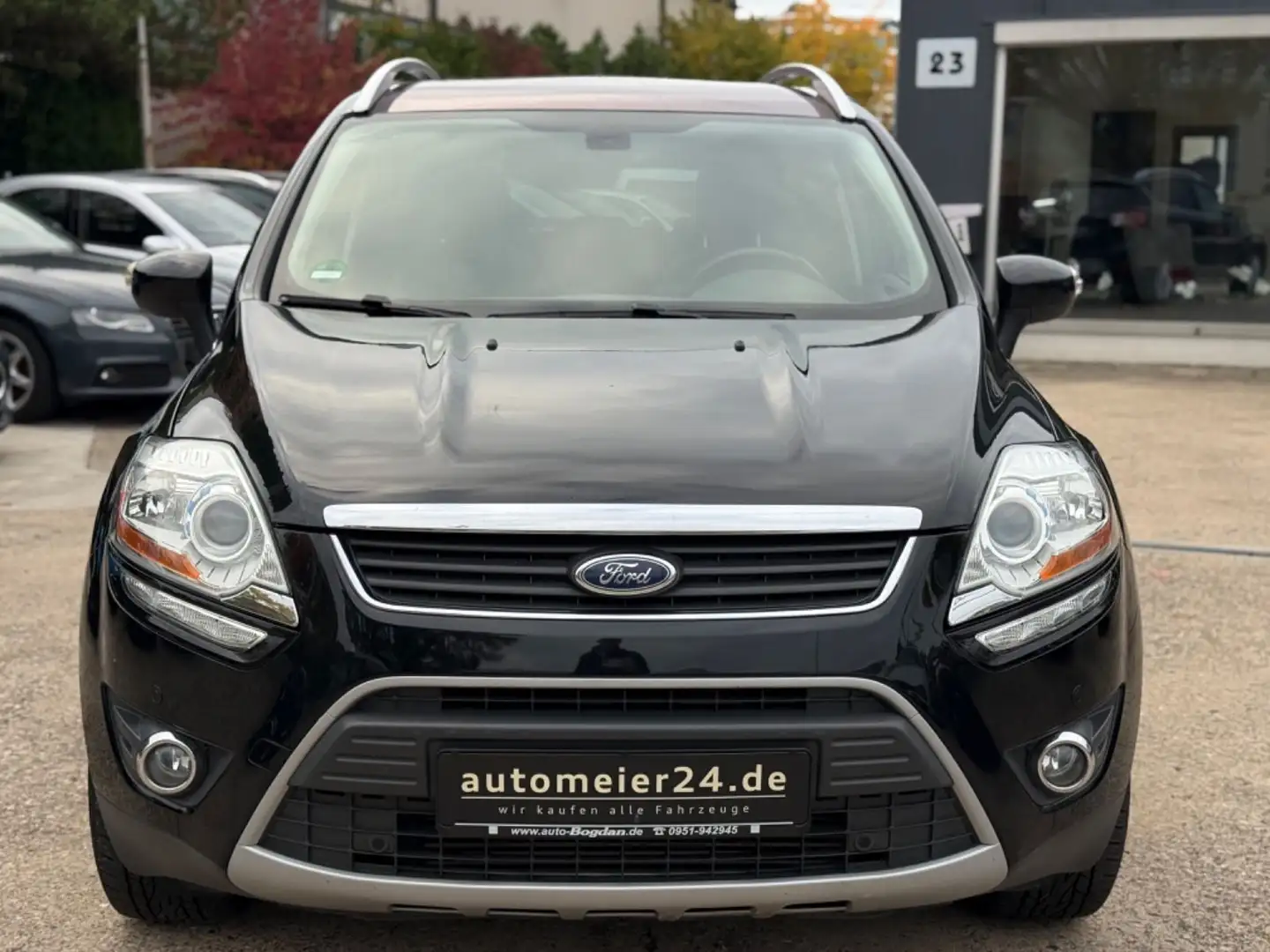 Ford Kuga Titanium *Panorama*Tempomat* Schwarz - 2