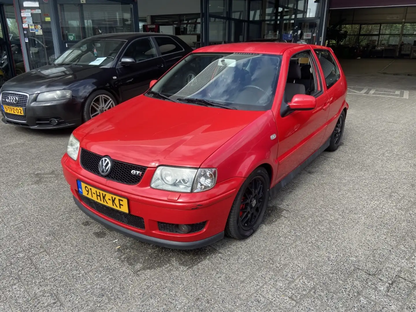 Volkswagen Polo GTI 1.6-16V Rojo - 1