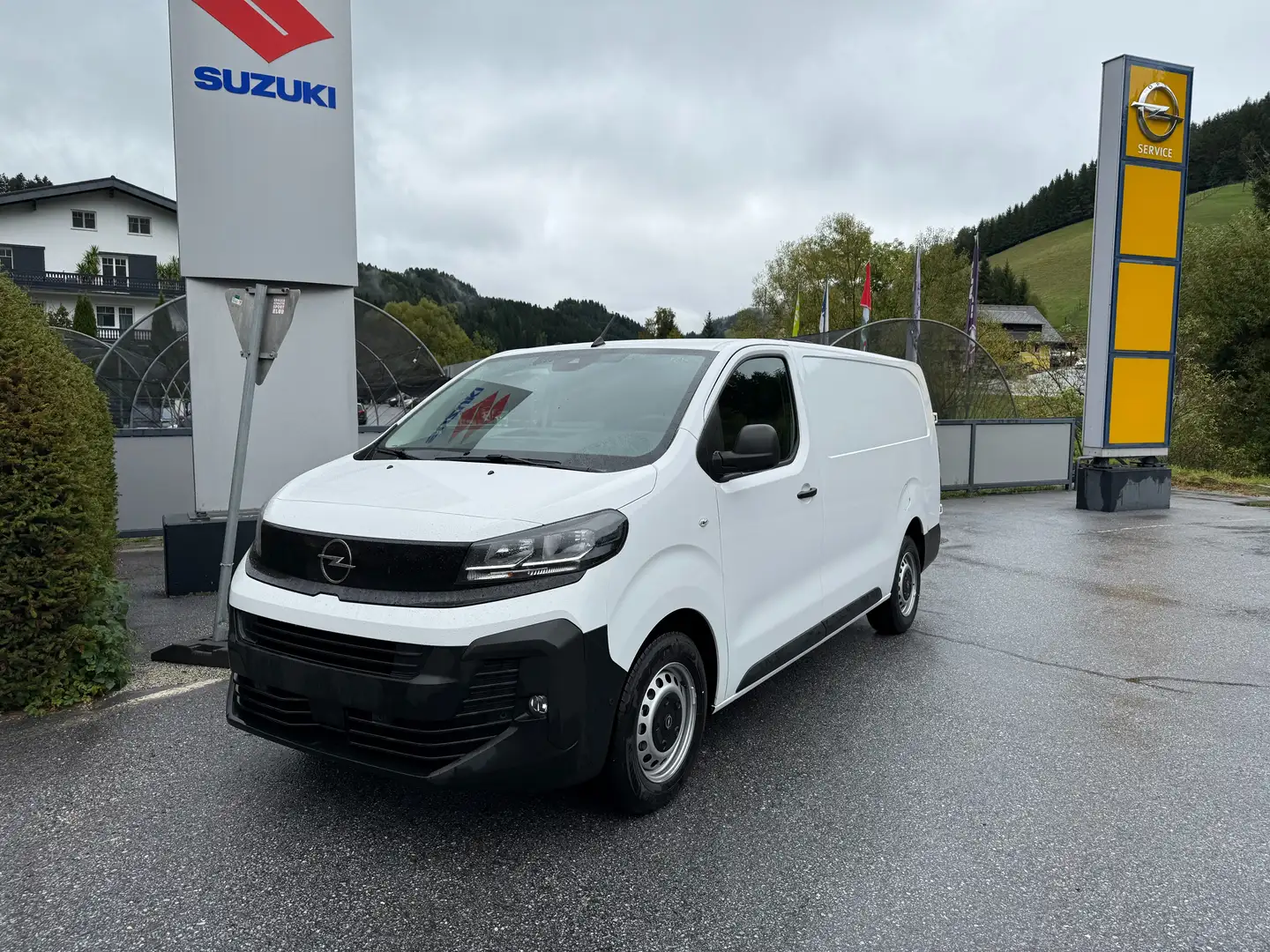 Opel Vivaro KW XL Blue HDI 120 Weiß - 1