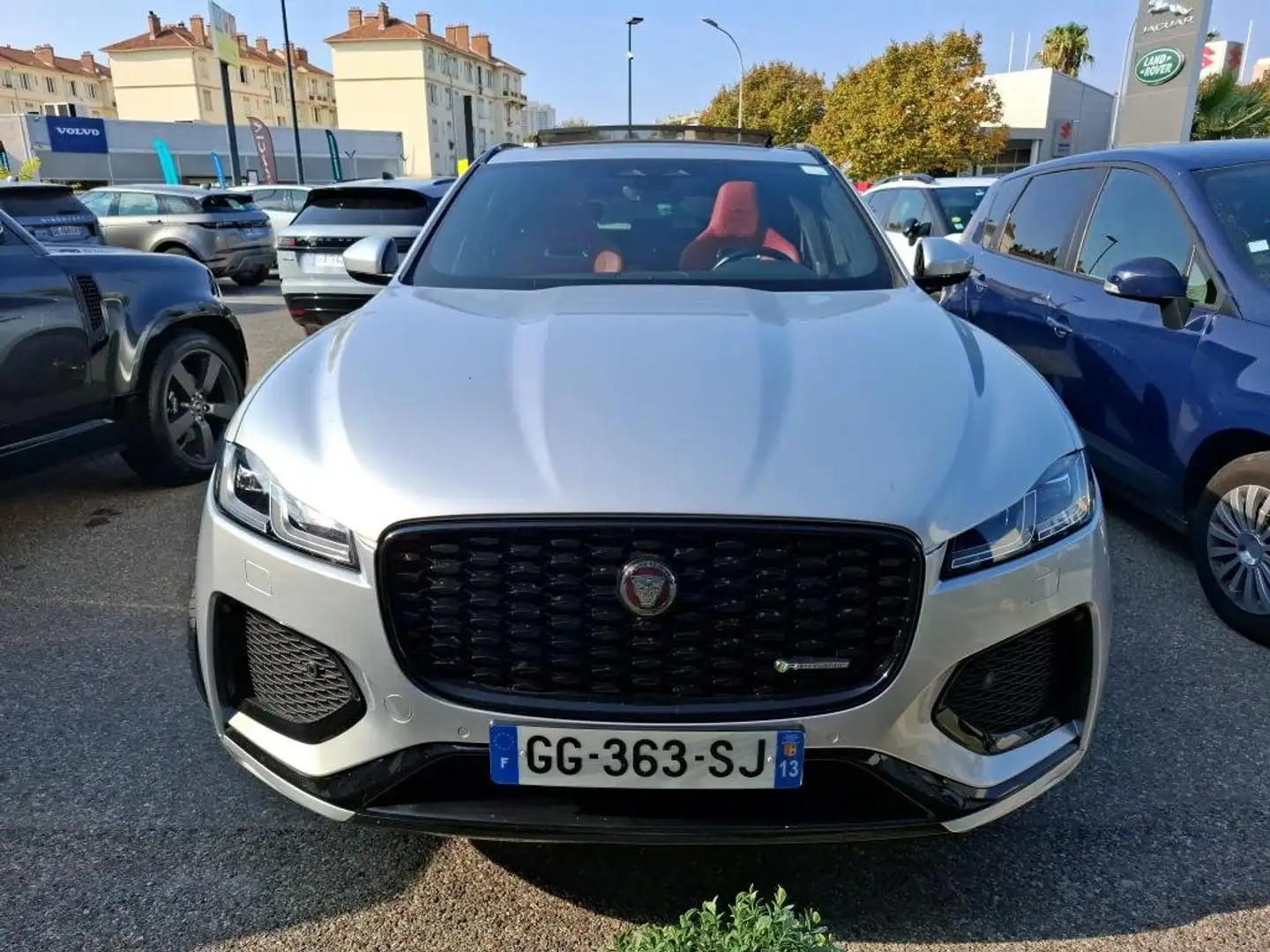 Jaguar F-Pace Jaguar F-Pace 2.0 R-Dynamic HSE - 4x4 - Hybride Argent - 1