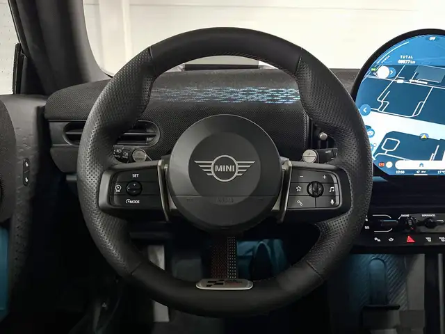 MINI Hatch view 12
