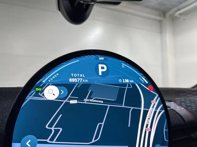 MINI Hatch view 13