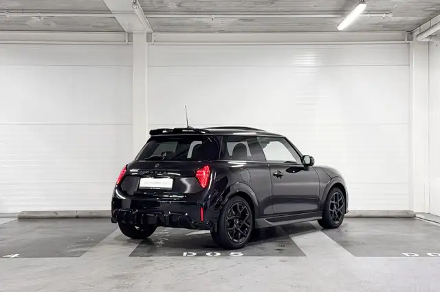 MINI Hatch view 6