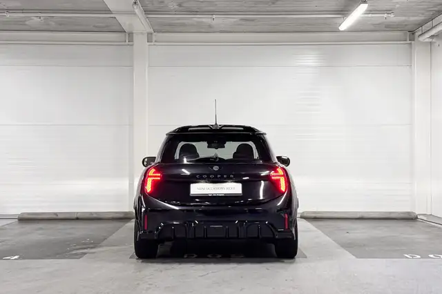 MINI Hatch view 7