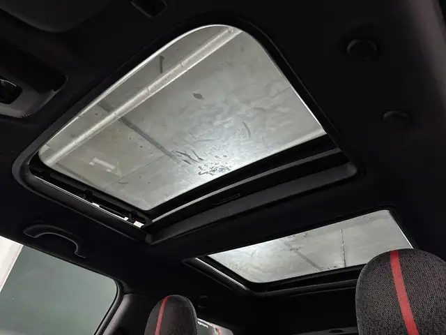 MINI Hatch view 10