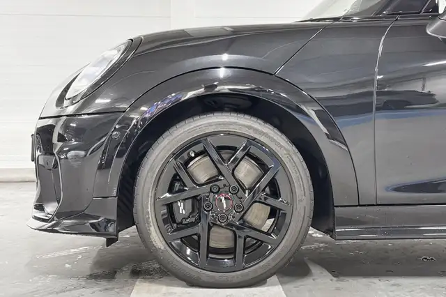 MINI Hatch view 4