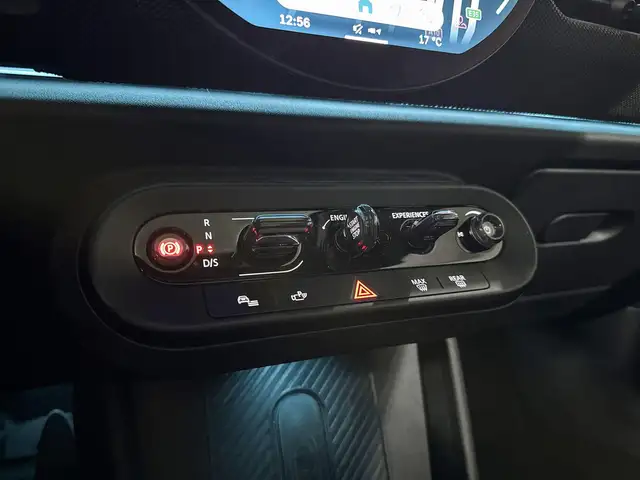 MINI Hatch view 15