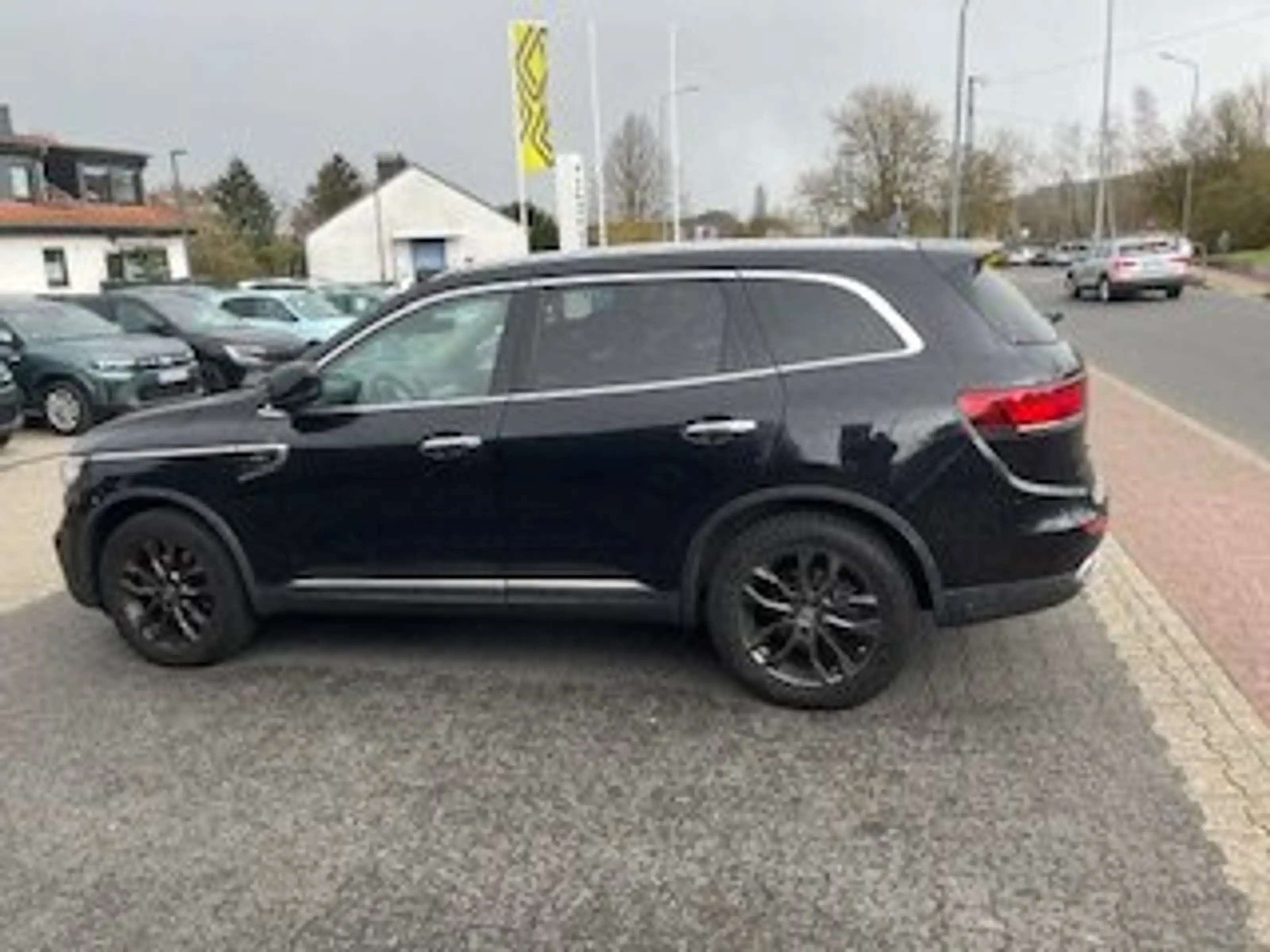 Renault Koleos Initiale Paris 4x4 — photo 2