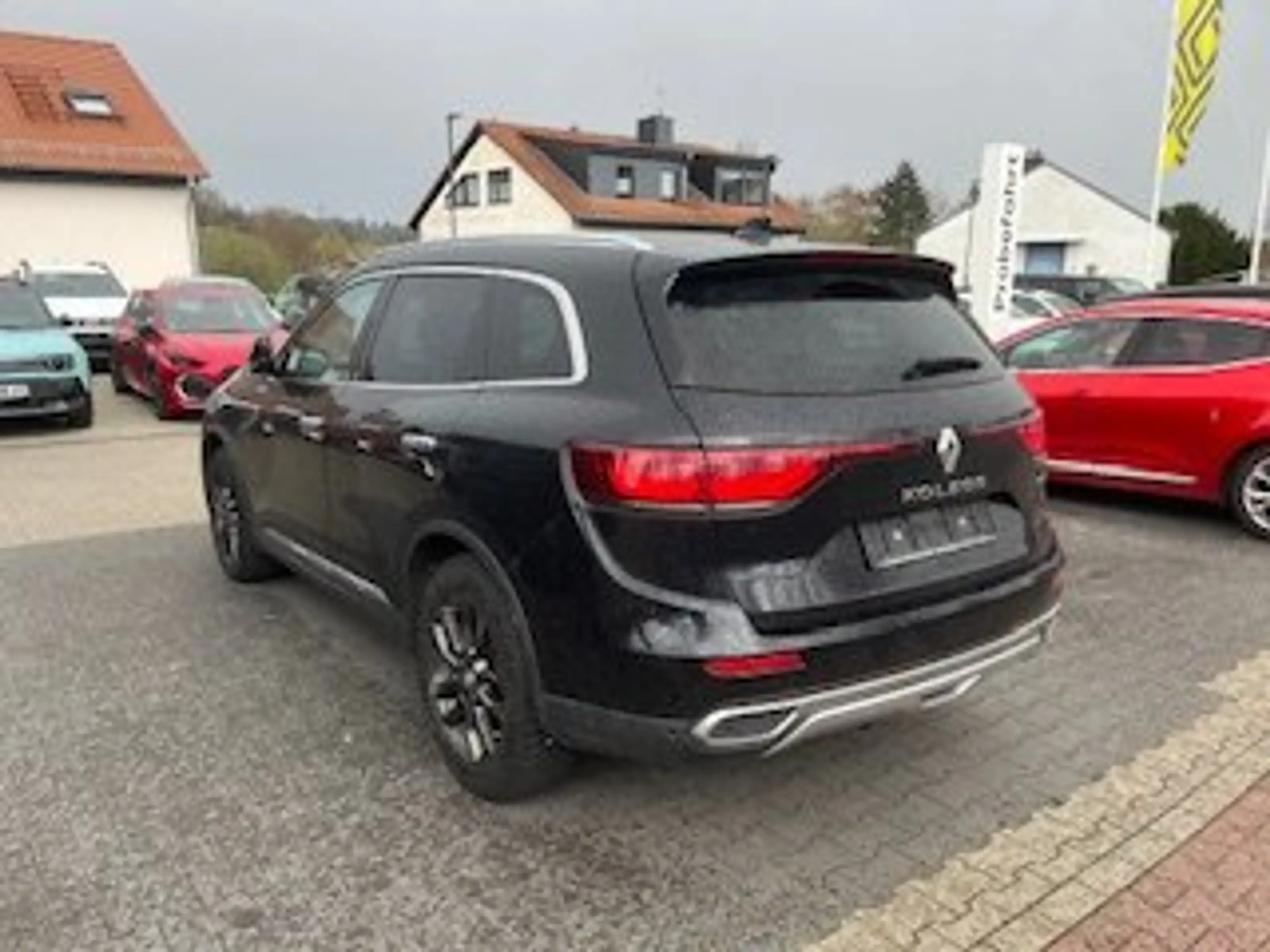 Renault Koleos Initiale Paris 4x4 — photo 3