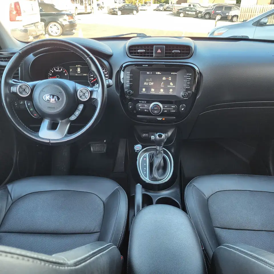Kia Soul снимка Kia Soul