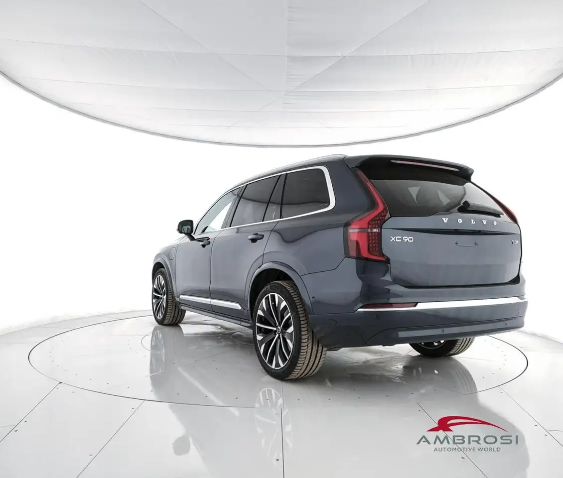 Volvo XC90 2026