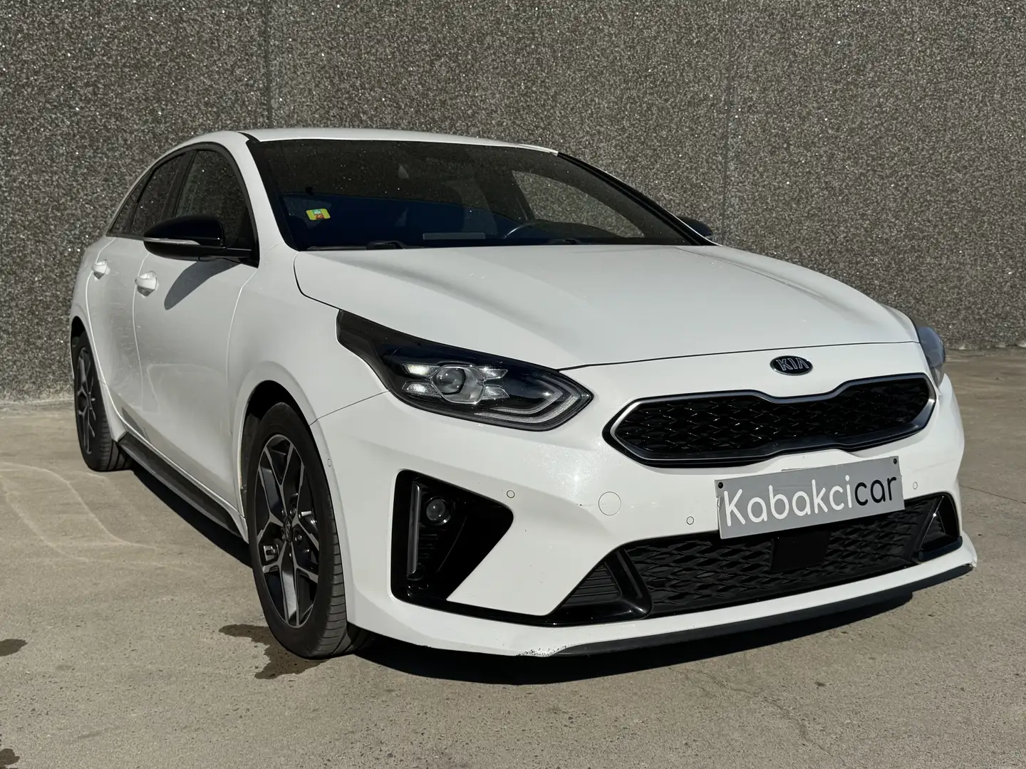 Kia ProCeed / pro_cee'd ProCeed 1.4  GT-Line  ISG//CARPLAY//GARANTIE 12M Blanc - 1
