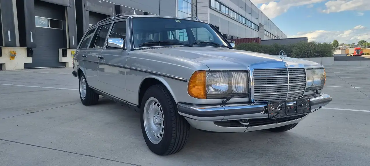 Mercedes-Benz 280TE in Top Zustand Megaausstattung 3.Hd. deutsches Fahrzeug Top Historie, foto 1