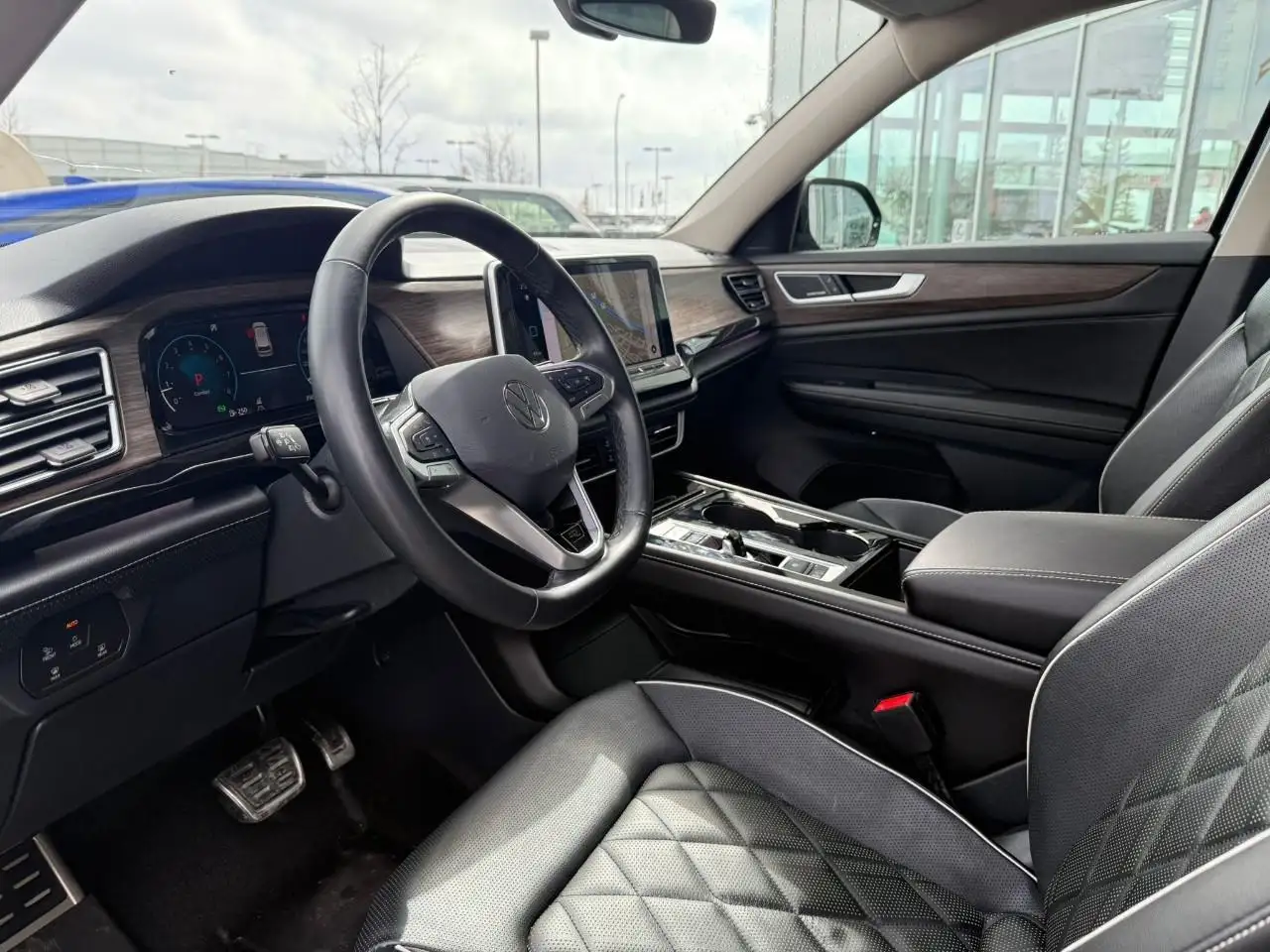 Volkswagen Atlas снимка Volkswagen Atlas