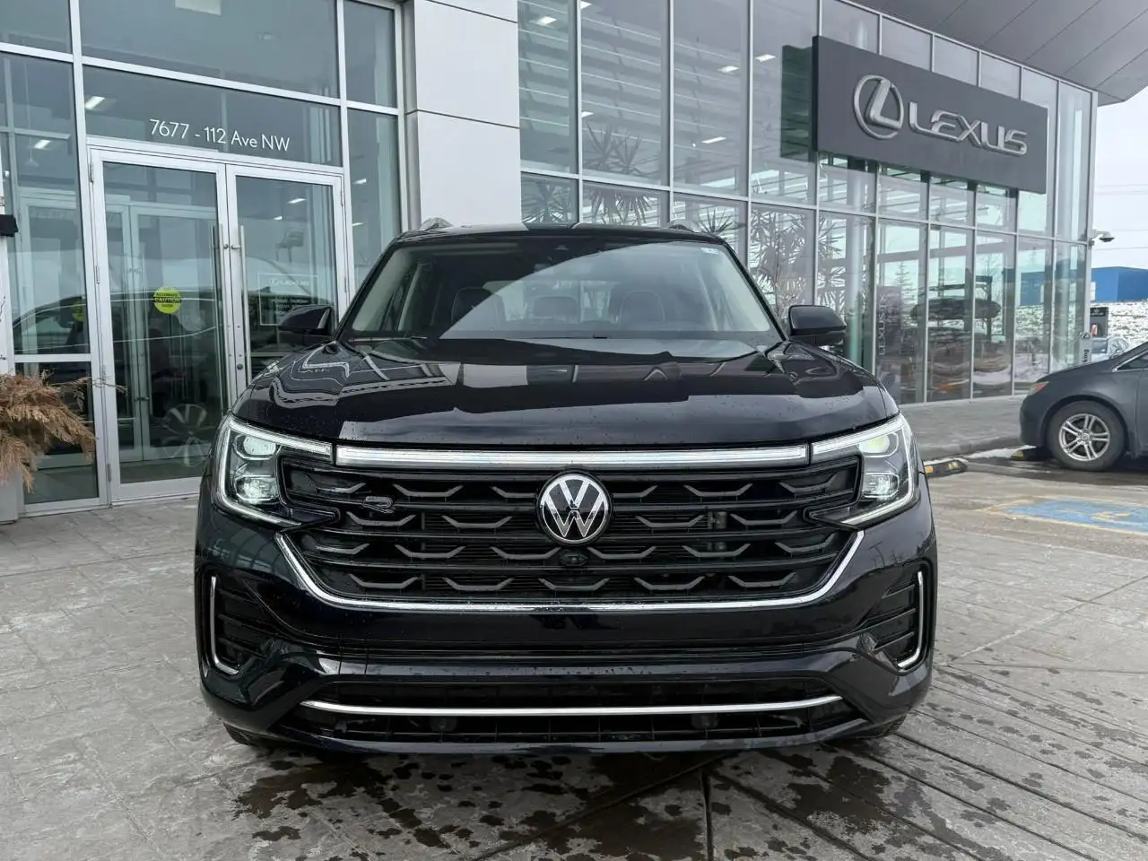 Volkswagen Atlas снимка Volkswagen Atlas