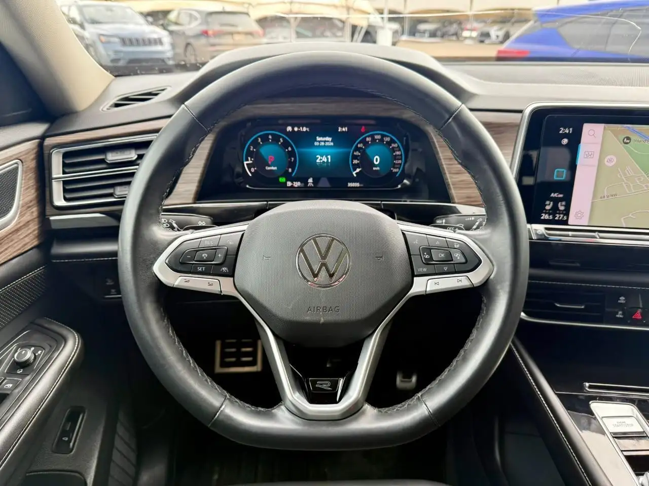 Volkswagen Atlas снимка Volkswagen Atlas