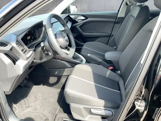 Audi A1 view 9