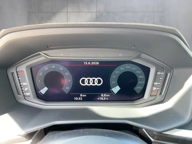 Audi A1 view 11