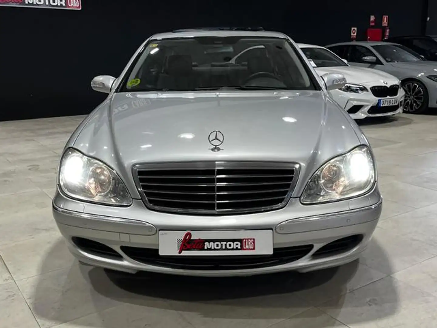 Mercedes-Benz S 320 CDI Aut. srebrna - 2